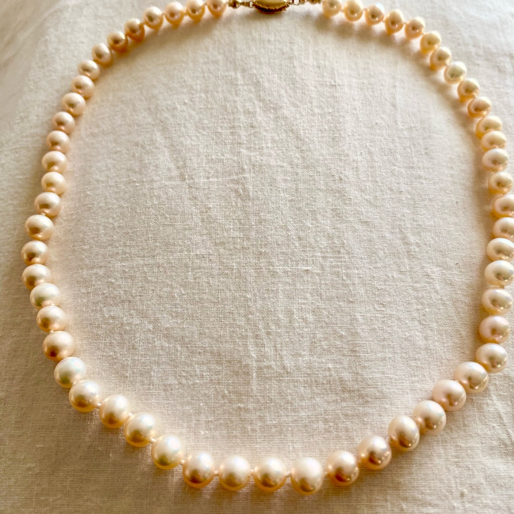 Classic A Grade Champagne Freshwater Pearl Necklace With 14 Kt Gold